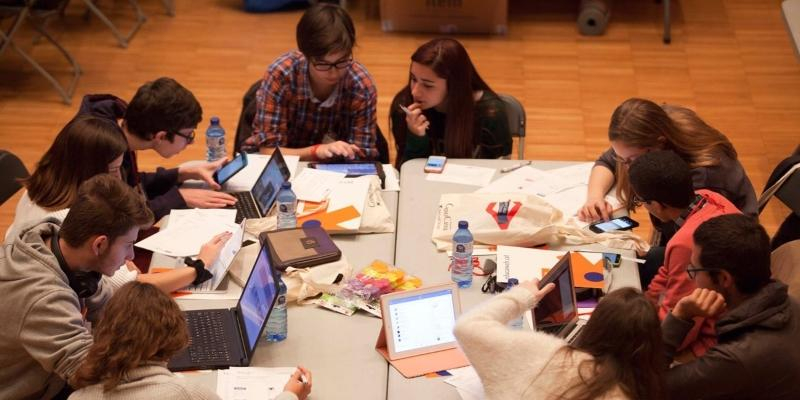 José Luis Guzón, delegado episcopal de Enseñanza: «Hay una necesidad del cuidado de las personas en todas las presencias educativas»