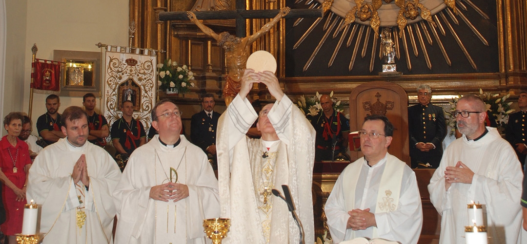 Cardenal Osoro a la Virgen de la Paloma: «Arranca de nuestro corazón la discordia, la envidia y la violencia»