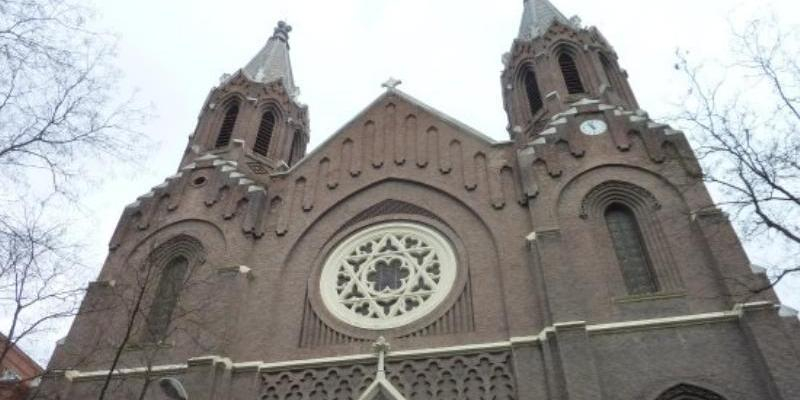Juan Carlos Merino preside la Eucaristía de presentación del nuevo párroco de la basílica de la Milagrosa