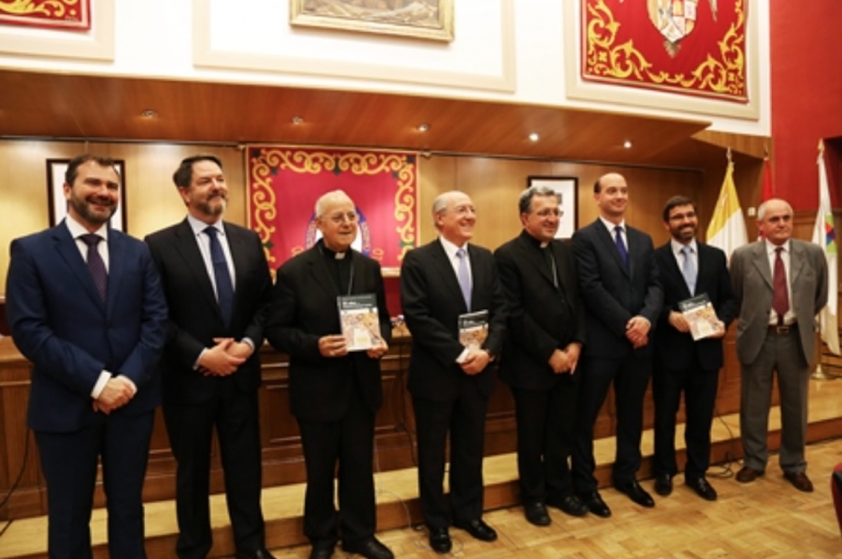 Presentado el libro 'Cincuenta años de la CEE'