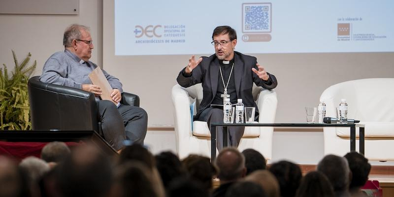 El cardenal Cobo clausura los cursos formativos de la Delegación de Catequistas