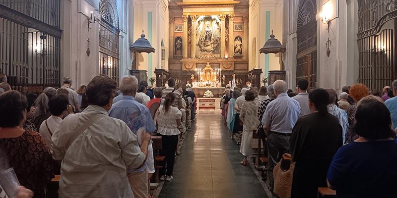 El cardenal Cobo, en la festividad de la Virgen del Carmen: «La estrella es María, la que nos dice que siempre hay un camino a casa»