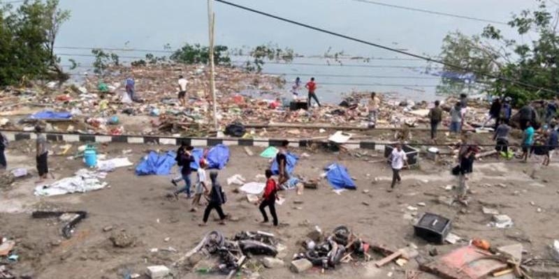 La red Cáritas en Indonesia moviliza sus recursos para prestar ayuda a los damnificados por el tsunami