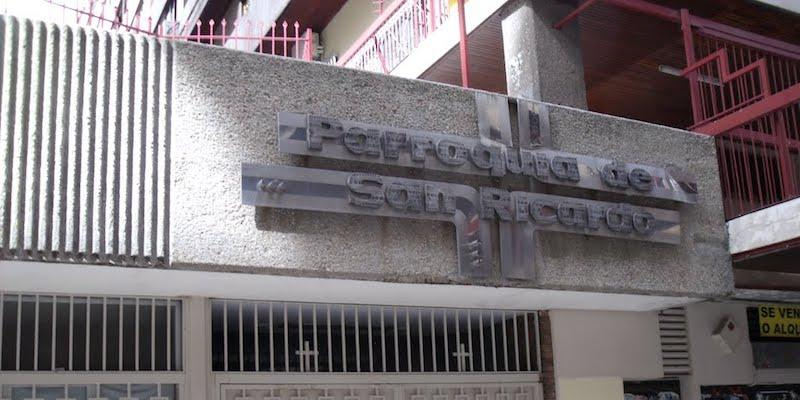 El vicario episcopal de la VII celebra en San Ricardo una Eucaristía con Confirmaciones