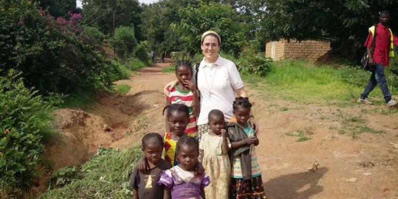 La basílica Asunción de Nuestra Señora de Colmenar Viejo acoge el curso de formación misionera 'Seréis mis testigos…'