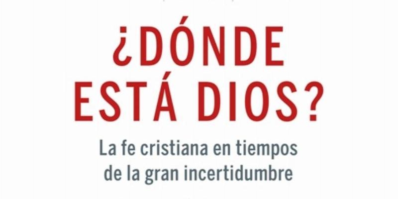 Julián Carrón clausura el EncuentroMadrid con el periodista Pedro Cuartango en un acto sobre su último libro, '¿Dónde está Dios?'