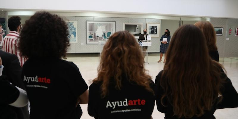 La Francisco de Vitoria organiza una subasta benéfica de arte para ayudar a los alumnos afectados por la COVID-19