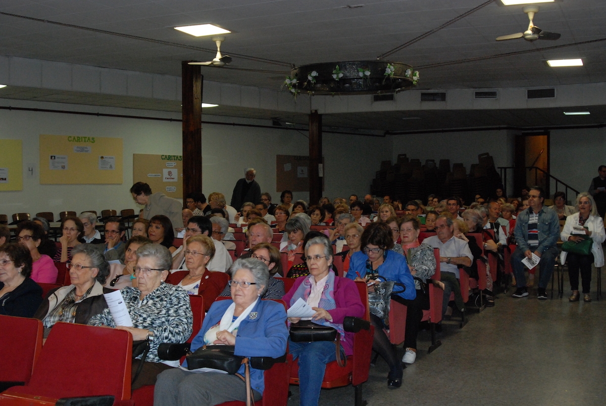 Los voluntarios de Cáritas Vicaría V se reúnen en Nuestra Señora de las Delicias