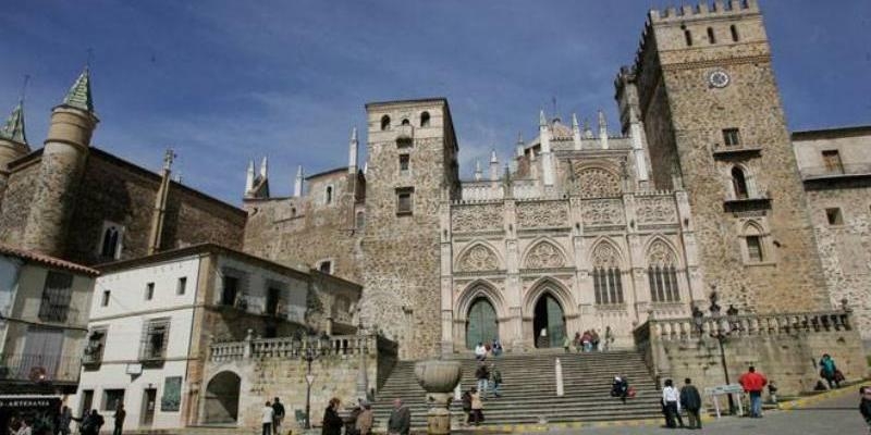 La capilla de Somosaguas de Pastoral Universitaria organiza una peregrinación a Guadalupe