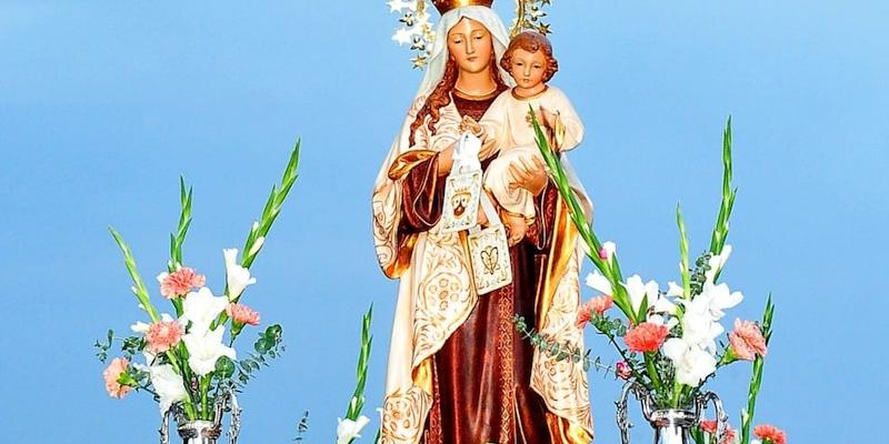 El padre Vicente Martín Mayoral predica en San Lorenzo de El Escorial la novena en honor a Nuestra Señora del Carmen