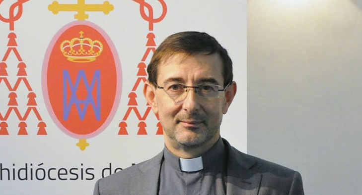 El obispo auxiliar electo José Cobo celebra una Eucaristía con la Comunidad de Sant’ Egidio