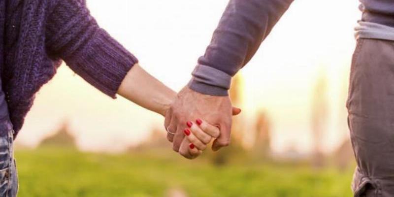 Los matrimonios de San Juan Evangelista celebran san Valentín con una convivencia