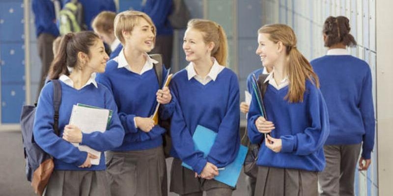 La basílica San Miguel organiza una conferencia sobre la educación diferenciada