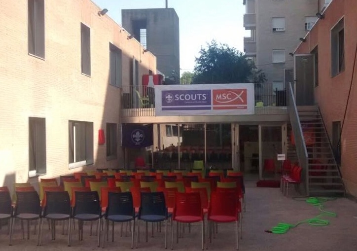 La Casa Scout acoge a los voluntarios de Cáritas de la Vicaría III