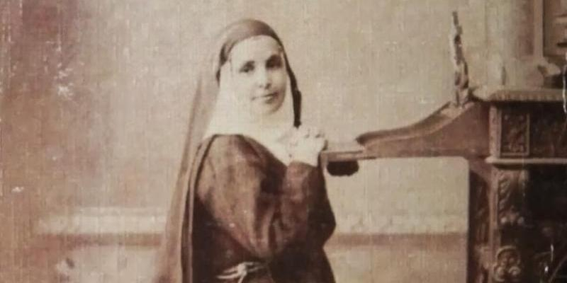 Santa Ángela de la Cruz conmemora a la titular del templo con una Misa presidida por el padre Ángel Camino