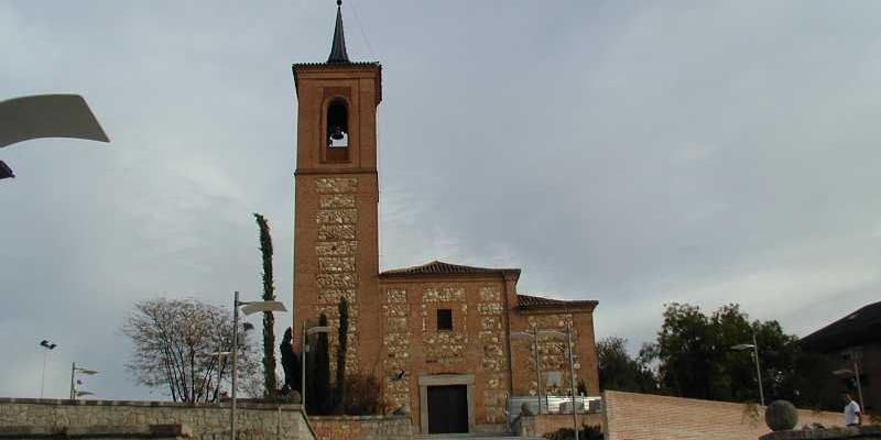 Monseñor Santos Montoya realiza la visita pastoral a San Miguel Arcángel de Las Rozas