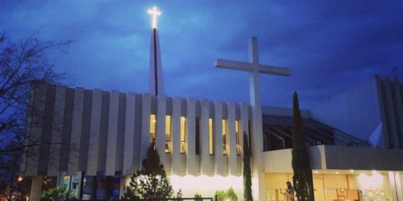 El cardenal José Cobo preside una misa de acción de gracias con motivo del 25 aniversario de la parroquia Santa Teresa Benedicta de la Cruz