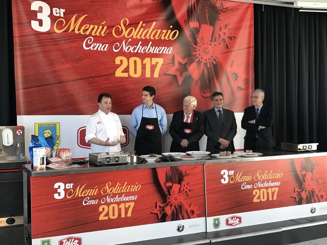 El Círculo de Bellas Artes acoge la tercera edición de la cena de Navidad de Mensajeros de la Paz