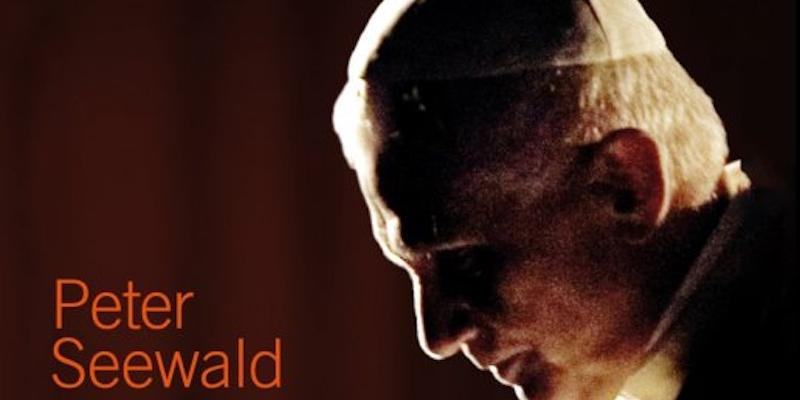 Monseñor Luis Argüello participa en la presentación virtual del libro de Peter Seewald 'Benedicto XVI, una vida'