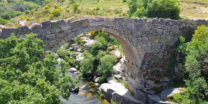 Nuestra Señora del Buen Suceso elige Navarredonda para su campamento con niños