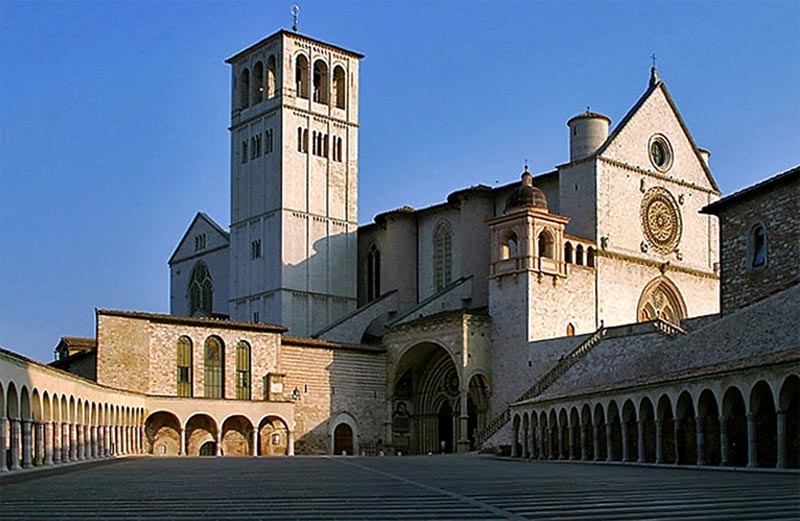 La parroquia de San Ginés peregrina a Roma y Asís con motivo del Año Jubilar de la Misericordia