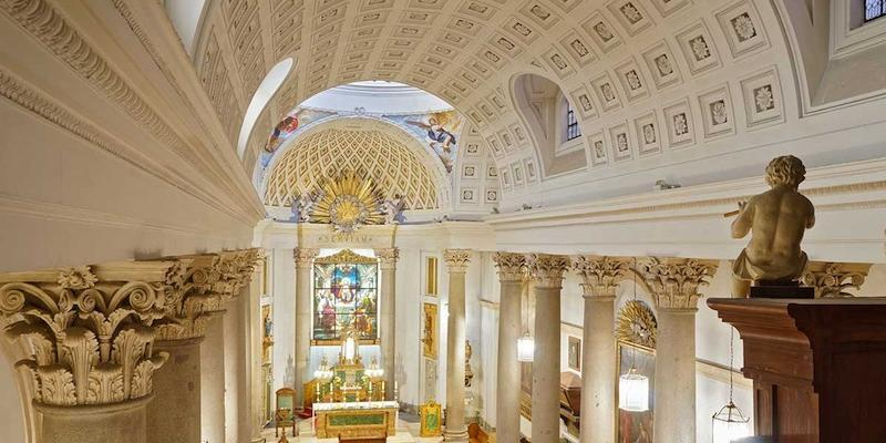 El real oratorio del Caballero de Gracia ofrece este mes nuevas charlas coloquio para jóvenes, novios y matrimonios