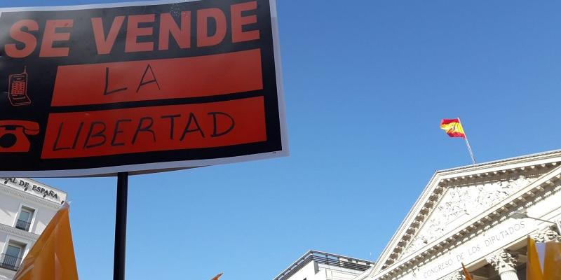 «Es una mala noticia que avance ley Celaá»