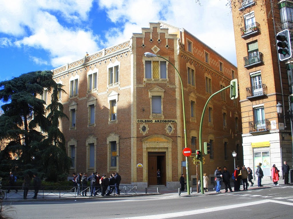 Educadores cristianos se reúnen en el Colegio Arzobispal La Inmaculada y San Dámaso