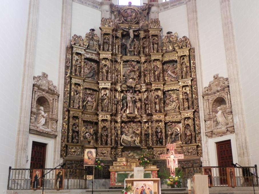 Las Hermanitas del Cordero retoman las actividades litúrgicas en la capilla del Obispo