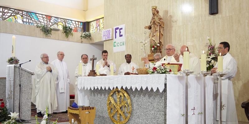Francisco Puértolas celebra sus bodas de oro con una Misa de acción de gracias en San José de Las Matas
