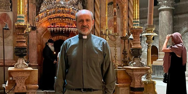Antonio Fernández, sacerdote de Madrid, vivió en primera persona el ataque de Irán a Israel: «El Señor hará que surja la paz en los corazones de los hombres»