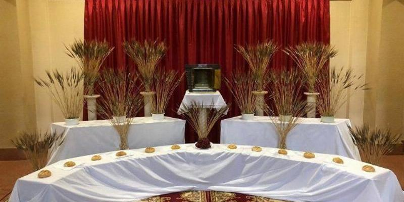 Beata María Ana de Jesús organiza una charla para explicar el Triduo Pascual