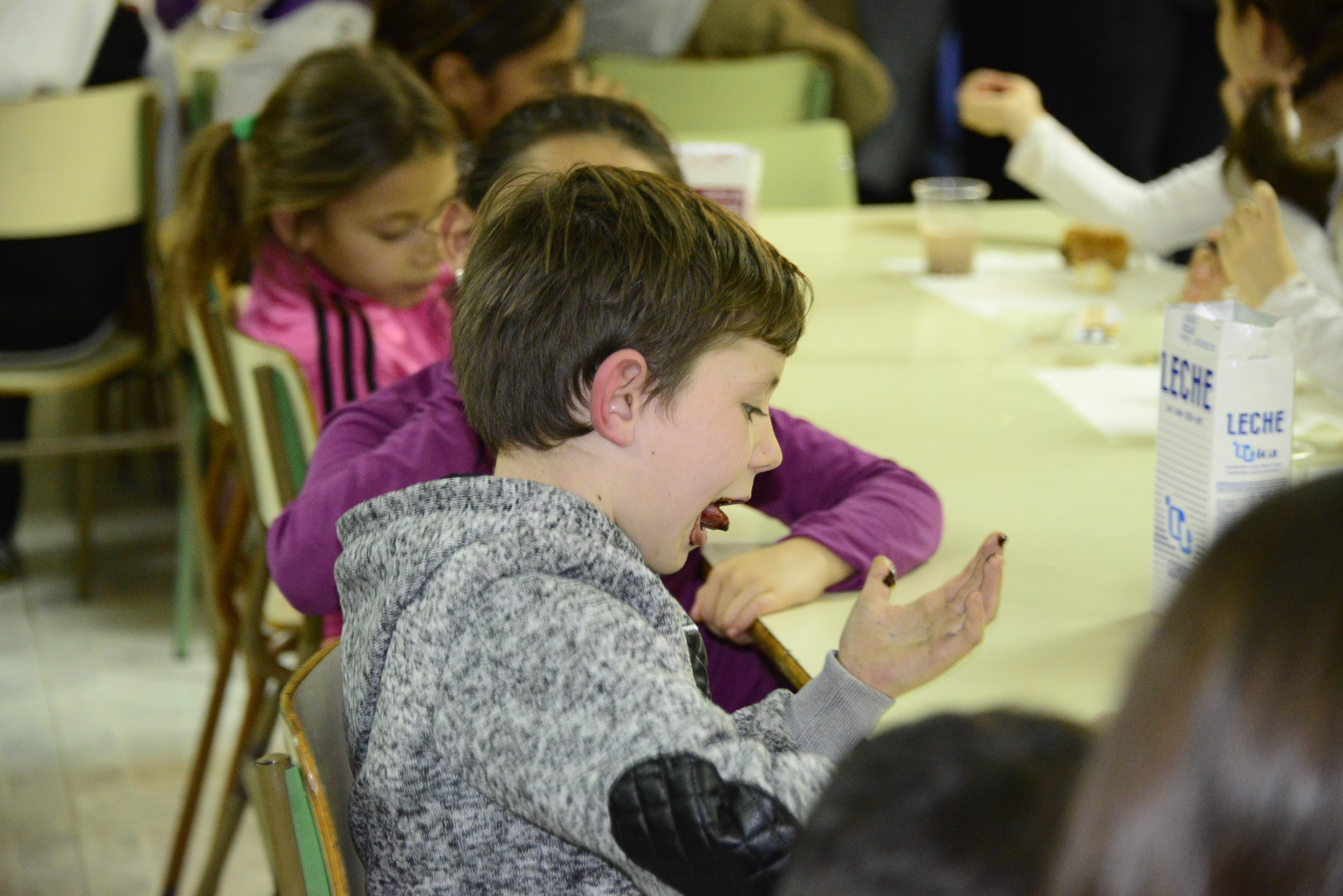 Talleres y deportes en las Colonias Urbanas de Semana Santa de Cáritas Madrid