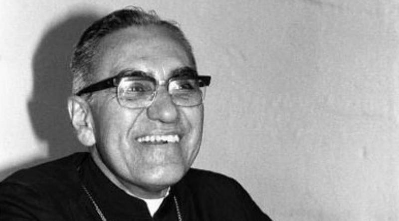 San Francisco Javier y San Luis Gonzaga acoge la exposición 'Monseñor Romero: un hombre de Dios y del pueblo'