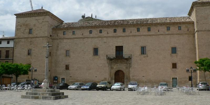 Fundación Maior despide el curso con una visita cultural a Pastrana y Guadalajara