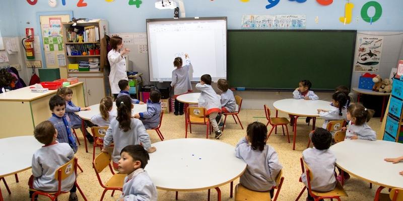 Juan Antonio Perteguer interviene en un coloquio sobre la educación en el hogar en tiempo de pandemia