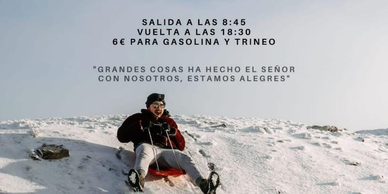 Los jóvenes montañeros de Virgen de la Nueva realizan una excursión a la nieve