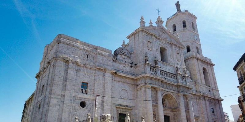El arzobispo de Madrid participa en la catedral de Valladolid en la Misa de despedida del cardenal Ricardo Blázquez