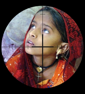 Semana de oración por los cristianos perseguidos en la parroquia Epifanía del Señor