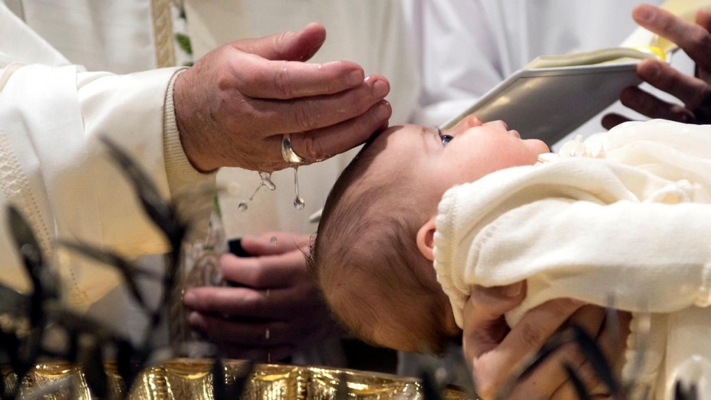 Niños del hogar Nuestra Señora de los Desamparados y San José de la Montaña reciben el Bautismo y la Primera Comunión