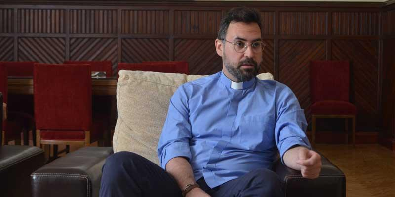 Felipe Rodrigues, futuro sacerdote ayudado por una amiga atea: «Si crees en Dios, sigue creyendo en Dios»