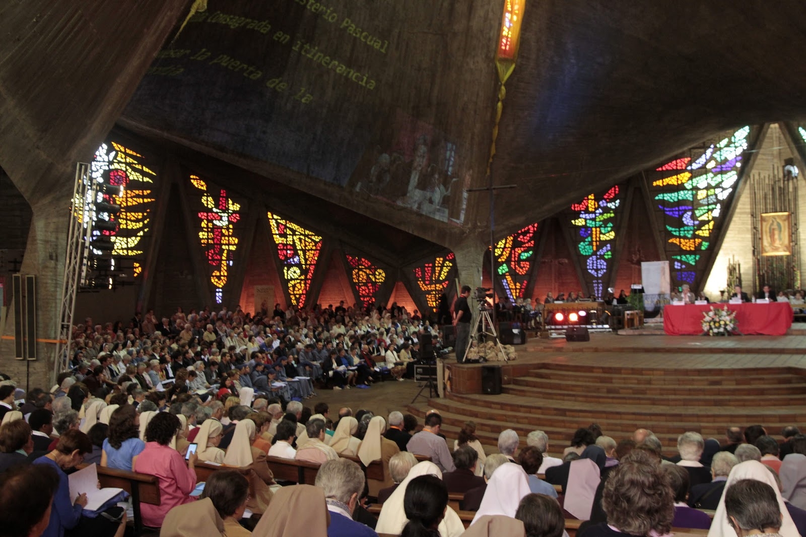 Los jóvenes de Madrid conocerán la vida consagrada a través de 'Luces en la ciudad'