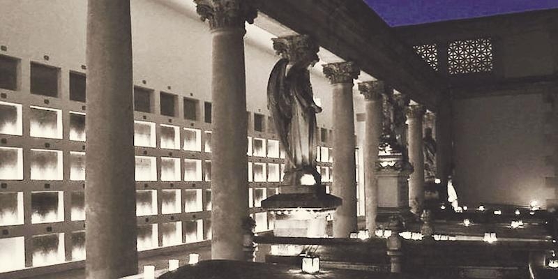 El Cementerio de San Isidro organiza una nueva edición de la Ruta de las Velas, este año con el tema 'Un paseo por el ayer'
