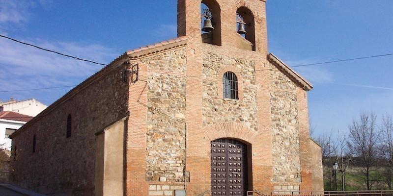 Robledillo de la Jara celebra en agosto la fiesta patronal en honor a la Virgen del Rosario con Misa y procesión