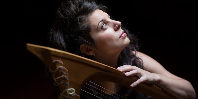 Sara Águeda presenta 'El arpa del rey David, en los ojos del renacimiento' en Nuestra Señora de la Estrella, de Navalagamella