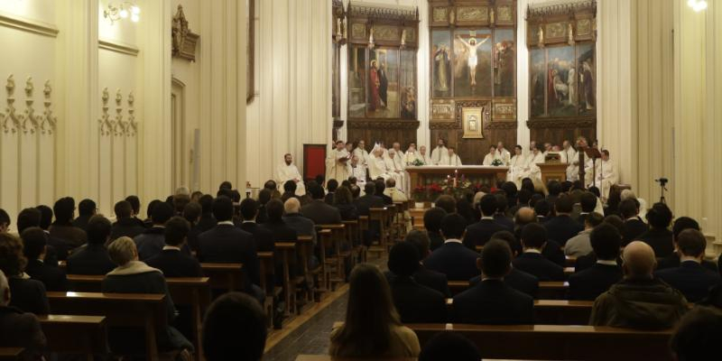 «No hay camino sin memoria agradecida». Cardenal Cobo en la fiesta de san Dámaso, Papa