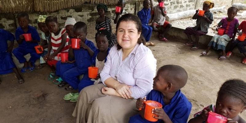 Descubrir cada día de octubre a una misionera comboniana