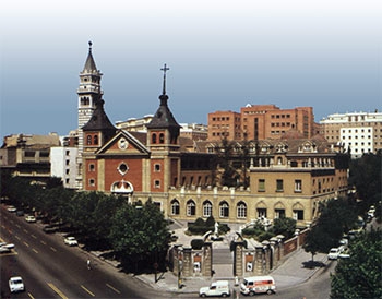 Cena del hambre en la parroquia Nuestra Señora de Atocha