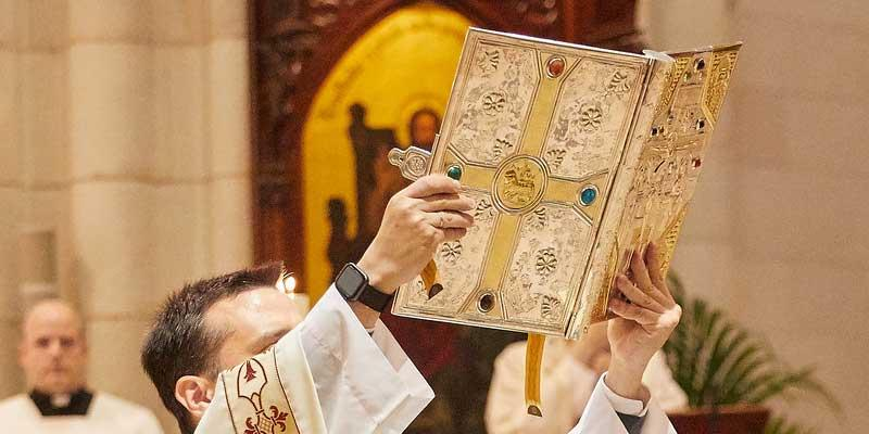 Madrid celebra el Domingo de la Palabra de Dios, que es verdadero alimento de la vida espiritual