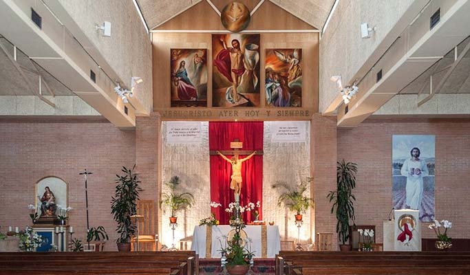 El vicario Juan Pedro Gutiérrez habla del Sínodo de jóvenes en el Aula de Teología de Nuestra Señora de Europa